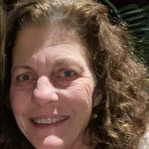 Meet your Posher, Julie